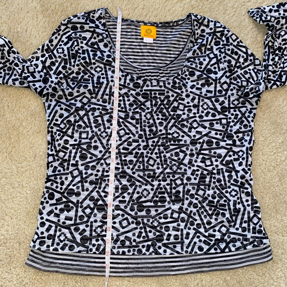 ▪️NWOT Ruby Rd Mesh Layered Top▪️ - Picture 10 of 10